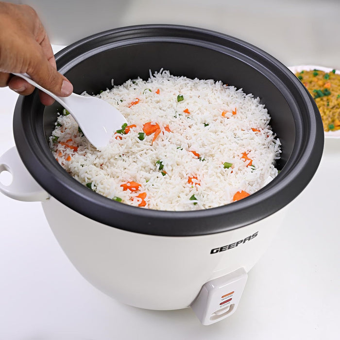 Geepas Electric Rice Cooker- GRC4327| 2.8 L Capacity with Non-Stick Inner Pot and Toughened Glass Lid| Includes Cook, Steam, and Warm Functions| 900 W, White Powder Coated Housing White