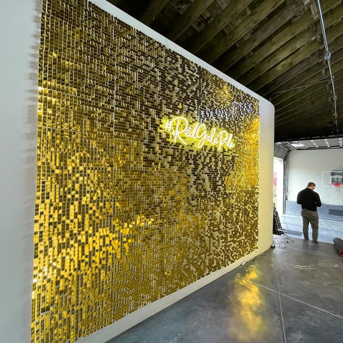 AM ANNA Gold Shimmer Wall Backdrop for Party, Gold Sequin Backdrop,Gold Glitter Wall Backdrop 30 Pieces,Square Glitter Wall Panels Shimmer Backdrop Valentine's Day Decoration, Birthdays, Weddings