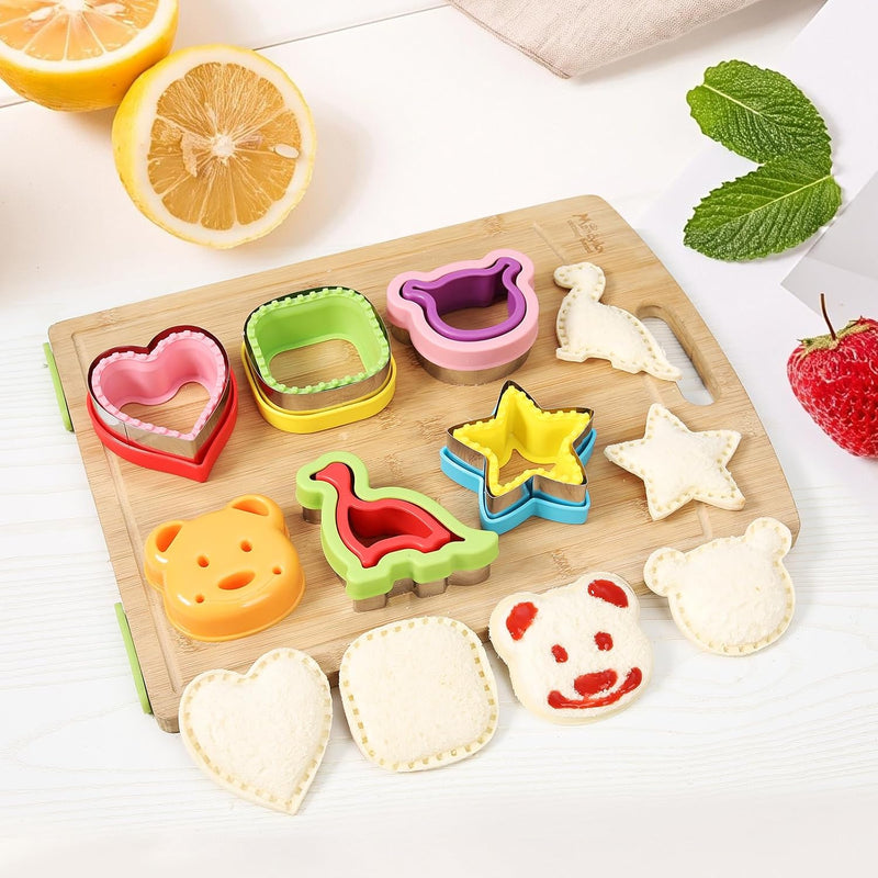 27Pcs Sandwich Cutter and Sealer Set5pcs Bread Sandwich Sealer Decruster Maker,1pcs Bear-Shaped Silicone Mould and 8pcs mini Vegetable Cutters and 12pcs Ancillary Accessories