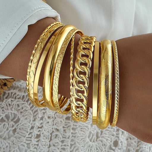 Gold Plated Bangle Bracelets Set for Women, Indian & Dubai Style Stackable Chunky Jewelry, Multi-Layer Textured 14K Gold Plated Ladies Gift for Eid & Parties 10Pcs