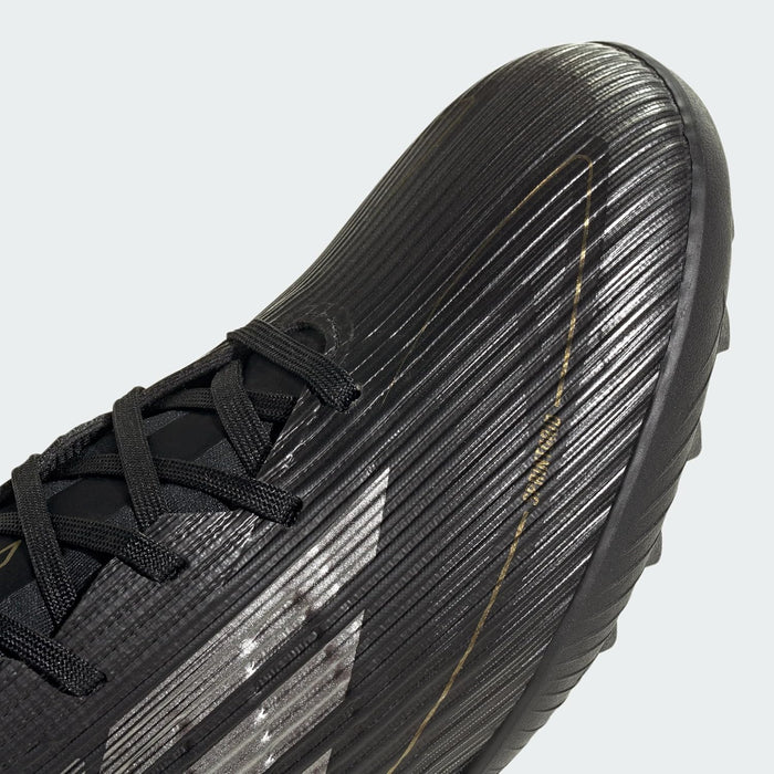 adidas Unisex's F50 League Football Boots Turf Sneaker