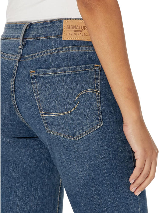 Signature by Levi Strauss & Co. Gold Label womens Modern Bootcut Jeans (Standard and Plus) Jeans